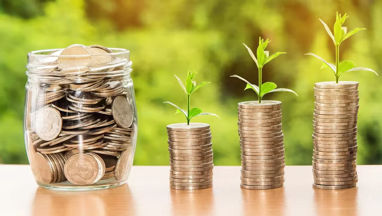 Green Thumb Money Saving Strategy: Grow Your Own Herbs and Cut Grocery Costs - inline image 1